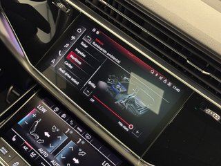 Audi Q8 55TFSI S-LINE QUATTRO