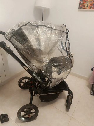 Cochecito Jané gris con accesorios