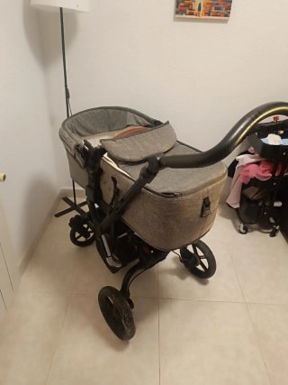 Cochecito Jané gris con accesorios