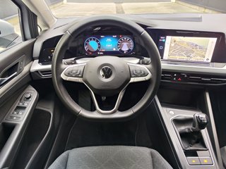 Volkswagen Golf Life 1.5 TSI 130 CV