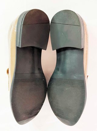 Sapatos de Mulher em Pele