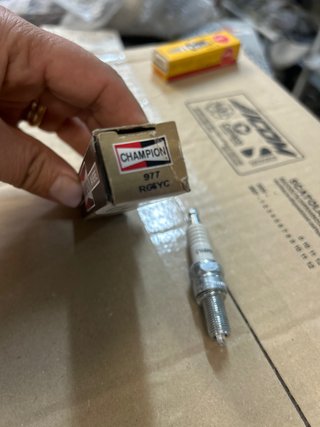 Candela di accensione Champion