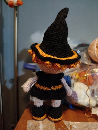 Muñeca Brujita Amigurumi Crochet