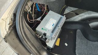 Amplificador 2 Saab 9-3