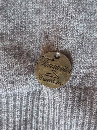 Jersey Tiramisu Fashion gris capucha y bolsillo