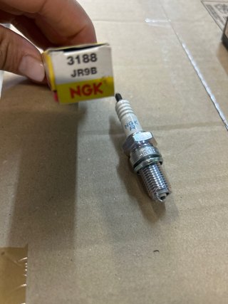 Candela accensione NGK JR9B