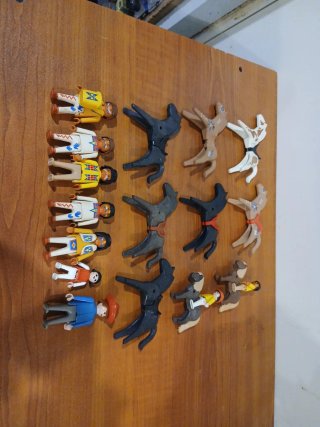 Lote indios y vaqueros Playmobil Todos 18€