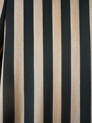 Conjunto Zara rayas beige y negro
