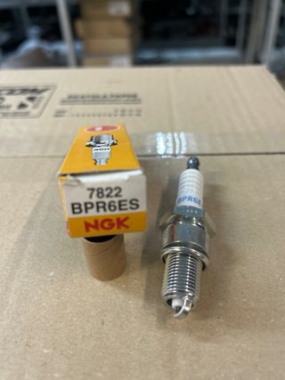 Candela accensione NGK BPR6ES