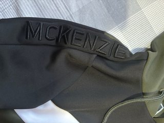 Sudadera con capucha Mckenzie