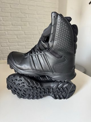 41 1/3 Botas Adidas GSG 9.2 policia seguridad