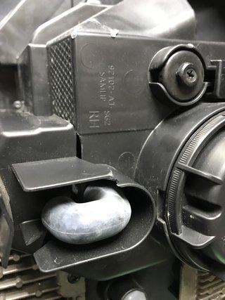 Faro Derecho Kia Niro SG2