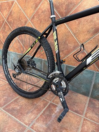 Bicicleta de Montaña BH