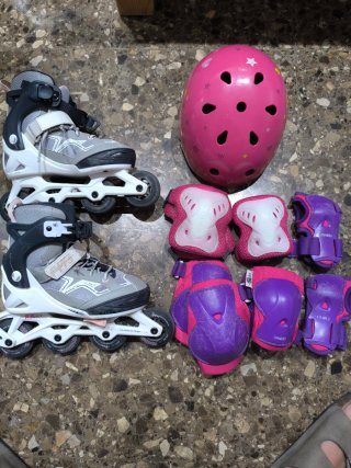 Patines en línea T35-38 y protecciones