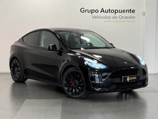 Tesla Model Y Perfomance 4WD