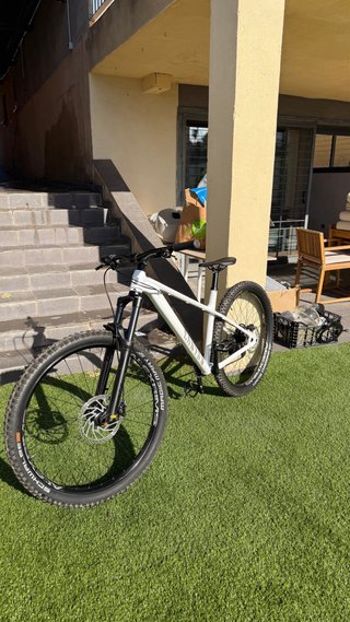 Bicicleta Canyon Stoic L