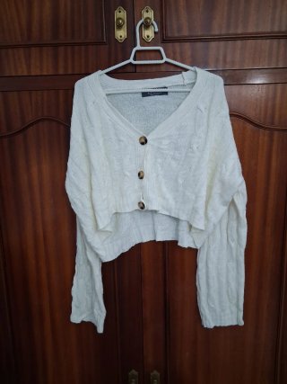 Jersey blanco de punto trenzado