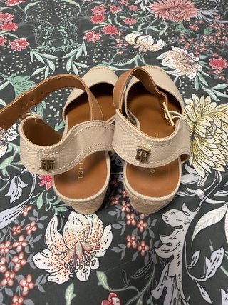 Sandalias Tommy Hilfiger Beige y Marrón