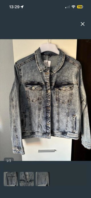 Chaqueta vaquera desgastada