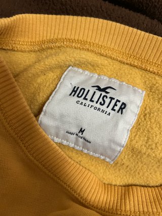 Sudadera Hollister Amarilla