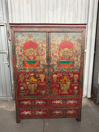Armario Tibetano de Madera