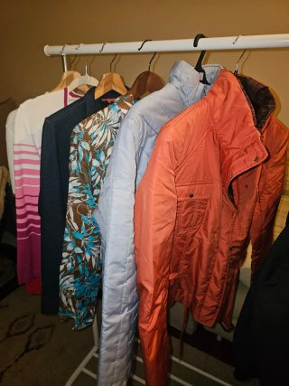 Ropa de mujer: Chaquetas,abrigos..