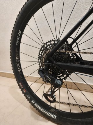 Bicicleta de Montaña Mondraker Chrono 27,5 carbono