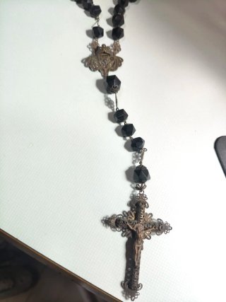 Oferta hoy Rosario Antiguo Azabache y Plata 100€