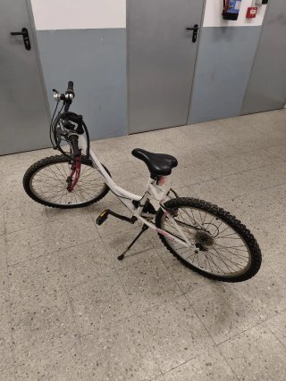 Bicicleta de Montaña Blanca y Rosa