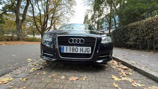 Audi A3 Attraction 1.6 TDI S tronic 105CV