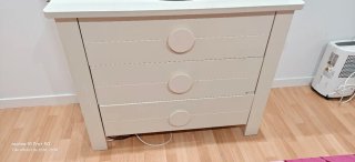 Cómoda IKEA de 3 cajones blanca