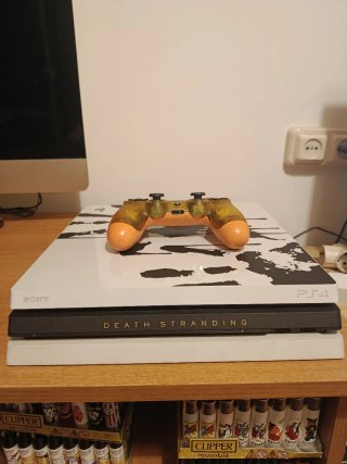 PS4 Pro 1TB Death Stranding Edizione Limitata