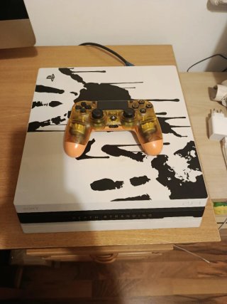 PS4 Pro 1TB Death Stranding Edizione Limitata