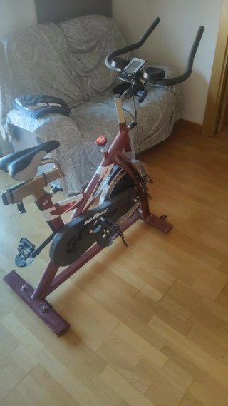 Bicicleta Spinning BH