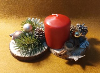 Centro de mesa navideño madera y plástico