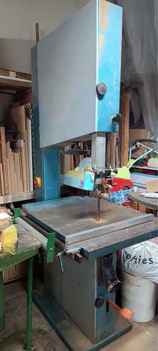 Conjunto maquinaria carpintería madera
