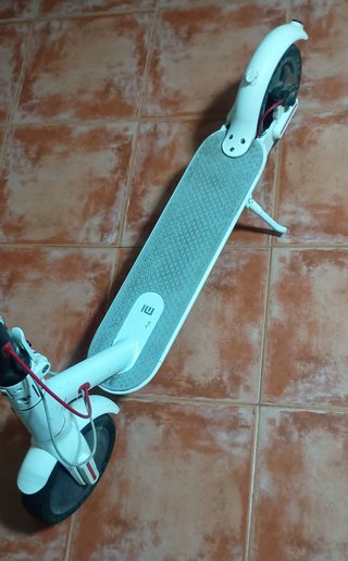 Patinete Eléctrico Xiaomi M365 Blanco