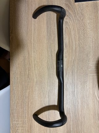 Manillar Gravel de Carbono