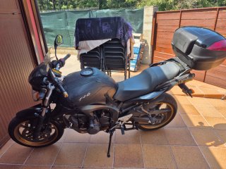 Yamaha FZ6 Naked