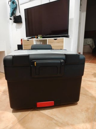 Baúl Vario BMW 25-35L + Parrilla