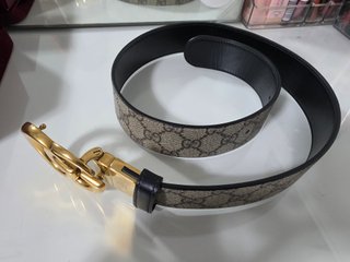 Cinturón Gucci GG Marmont Reversible Talla 75