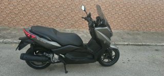 Yamaha XMAX 125cc Maxi Scooter Gris