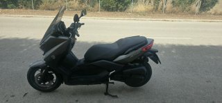 Yamaha XMAX 125cc Maxi Scooter Gris