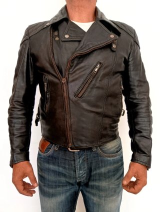 Motera biker vintage cuero auténtico M Medidas ind