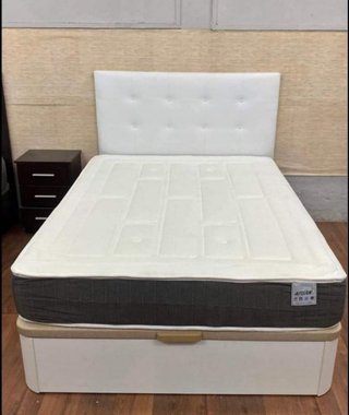 Cama completa con canapé y colchón