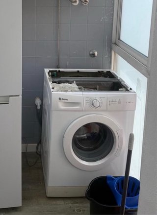 Lavadora Balay averiada (no centrifuga)