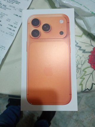 iPhone 17 Pro 256GB Gold