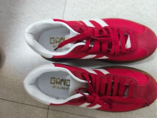 Zapatillas Ulanka Rojas Talla 37 Nuevas