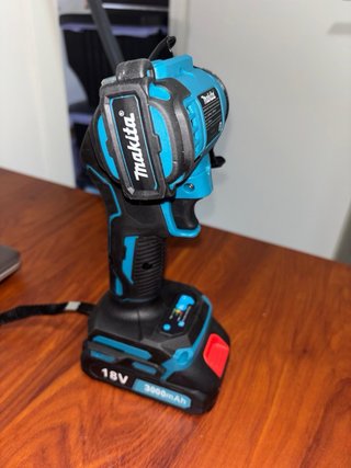 Radial Makita a Batería 18V