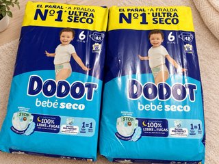 2 Paquetes de Pañales Dodot Bebé Seco Talla 6